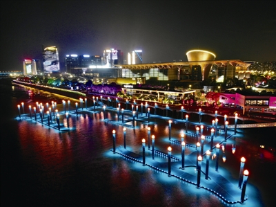 浙江温州瓯江游船码头（浮箱+铝合金）